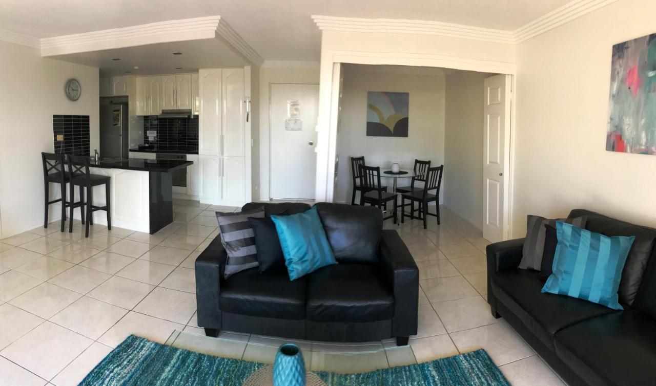 Baronnet Apartments Gold Coast Esterno foto