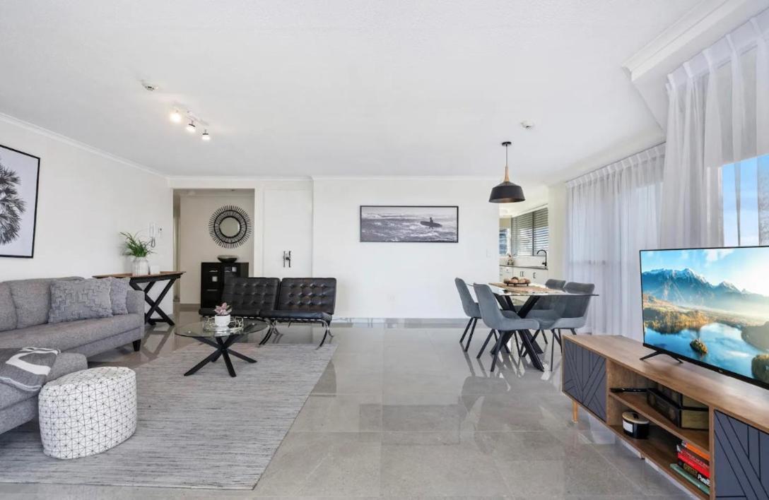 Baronnet Apartments Gold Coast Esterno foto