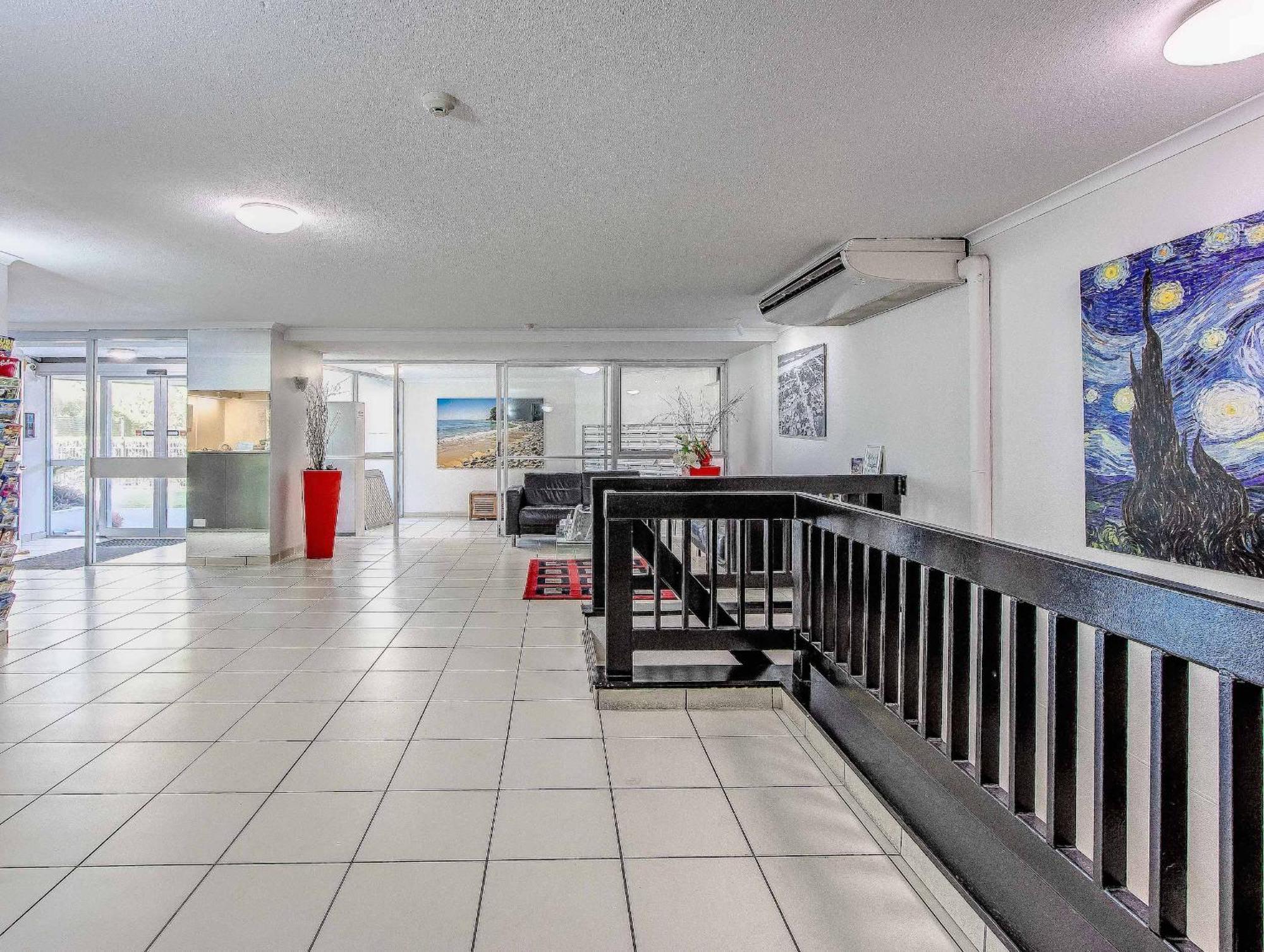 Baronnet Apartments Gold Coast Esterno foto
