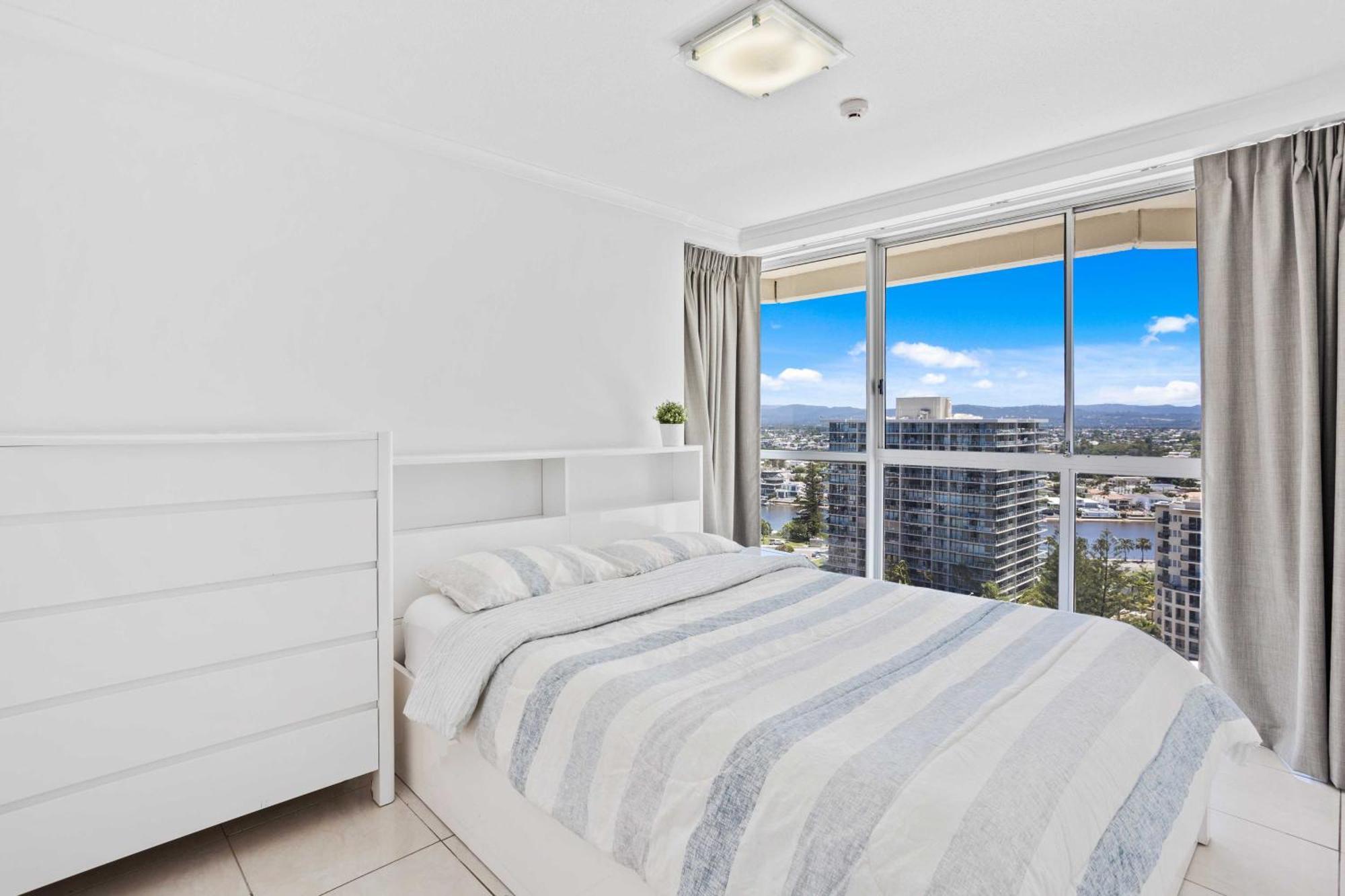 Baronnet Apartments Gold Coast Esterno foto