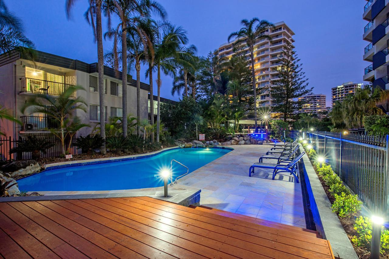 Baronnet Apartments Gold Coast Esterno foto